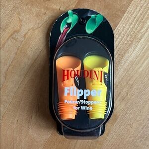 Flipper Wine Pourer/Stoppers - Orange and Yellow
